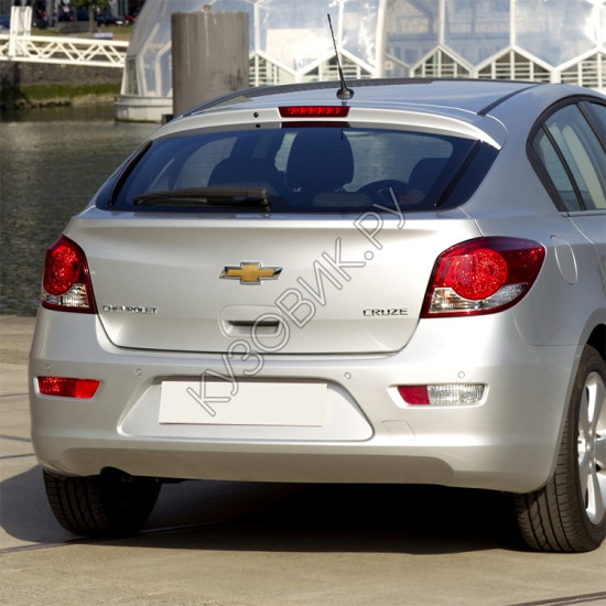 Бампер задний в цвет кузова Chevrolet Cruze (2009-2015) хэтчбек