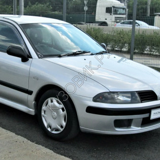Крыло переднее правое в цвет кузова Mitsubishi Carisma (1995-2004)