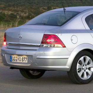 Бампер задний в цвет кузова Opel Astra H (2004-2009) седан